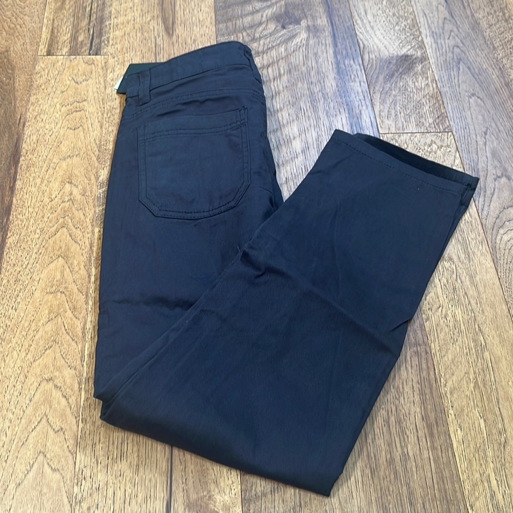 NWT DKNY Boy’s Non Stretch Twill Adjustable Waist Straight Fill Jeans Size 14